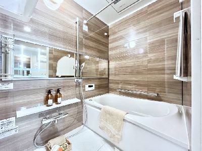 apartment 埼玉県さいたま市浦和区神明２丁目12-10