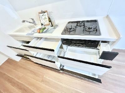 apartment 埼玉県さいたま市浦和区神明２丁目12-10