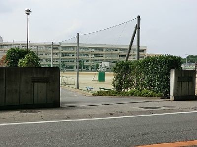 apartment 埼玉県さいたま市浦和区神明２丁目12-10
