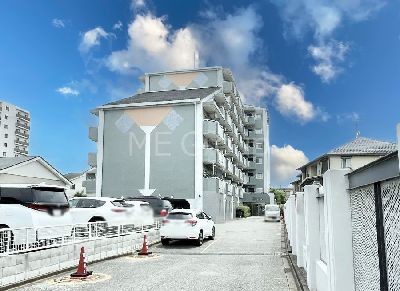 apartment 埼玉県さいたま市浦和区神明２丁目12-10
