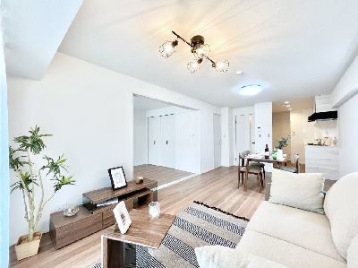 apartment 埼玉県さいたま市浦和区神明２丁目12-10