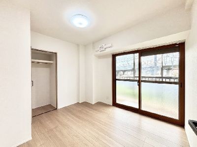 apartment 埼玉県さいたま市大宮区土手町１丁目
地図を見る