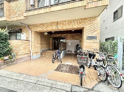 apartment 埼玉県さいたま市大宮区土手町１丁目
地図を見る