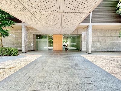 apartment 埼玉県さいたま市浦和区神明２丁目12-10