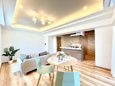 apartment 埼玉県さいたま市浦和区神明２丁目12-10