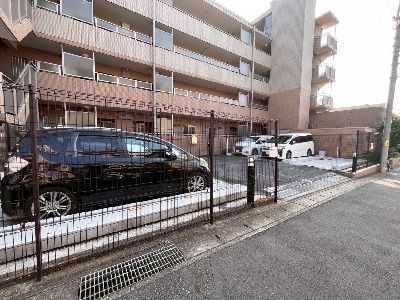 apartment 埼玉県さいたま市浦和区神明２丁目12-10