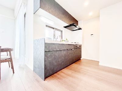 apartment 埼玉県さいたま市浦和区神明２丁目12-10