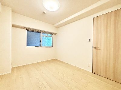apartment 埼玉県さいたま市浦和区神明２丁目12-10