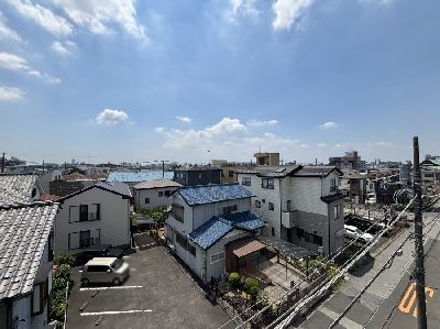 apartment 埼玉県さいたま市浦和区神明２丁目12-10