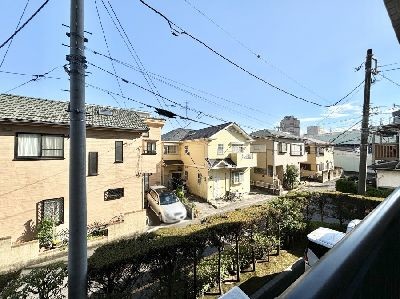 apartment 埼玉県さいたま市浦和区神明２丁目12-10