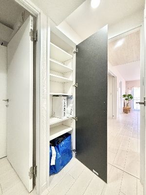 apartment 埼玉県さいたま市浦和区神明２丁目12-10