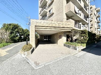 apartment 埼玉県さいたま市浦和区神明２丁目12-10