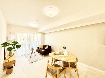 apartment 埼玉県さいたま市浦和区神明２丁目12-10