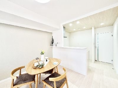apartment 埼玉県さいたま市浦和区神明２丁目12-10
