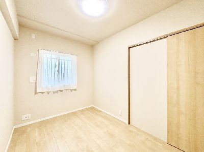 apartment 埼玉県さいたま市浦和区神明２丁目12-10