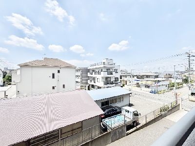apartment 埼玉県さいたま市浦和区神明２丁目12-10