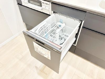 apartment 埼玉県さいたま市浦和区神明２丁目12-10
