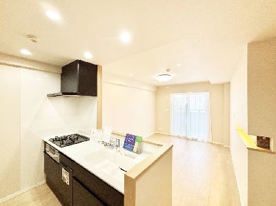 apartment 埼玉県さいたま市浦和区神明２丁目12-10