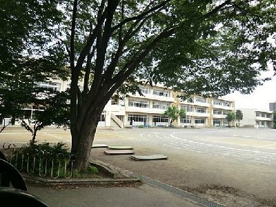 apartment 埼玉県さいたま市浦和区神明２丁目12-10