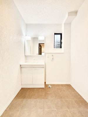 detached 埼玉県さいたま市浦和区神明２丁目12-10