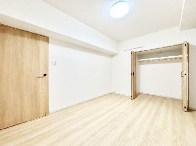 apartment 埼玉県さいたま市浦和区神明２丁目12-10