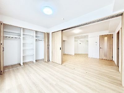 apartment 埼玉県さいたま市浦和区神明２丁目12-10