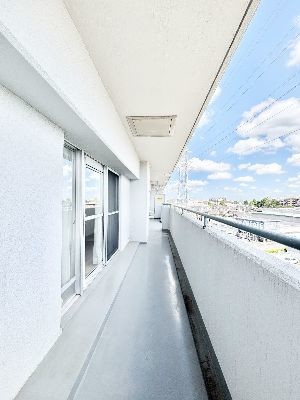 apartment 埼玉県さいたま市浦和区神明２丁目12-10