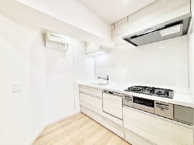 apartment 埼玉県さいたま市浦和区神明２丁目12-10