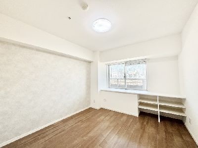 apartment 埼玉県さいたま市浦和区神明２丁目12-10