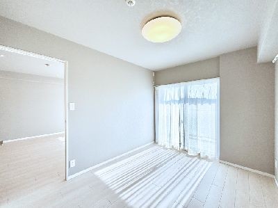 apartment 埼玉県さいたま市浦和区神明２丁目12-10