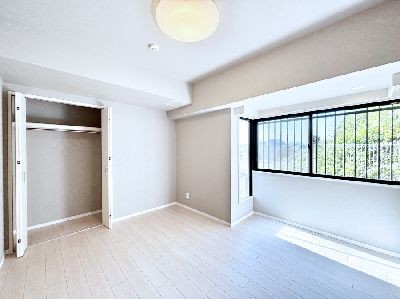 apartment 埼玉県さいたま市浦和区神明２丁目12-10