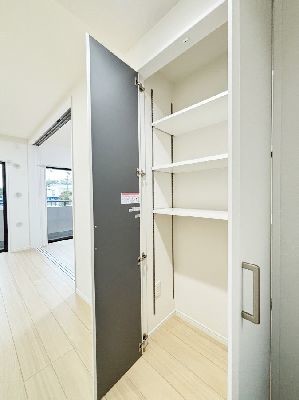 apartment 埼玉県さいたま市浦和区神明２丁目12-10