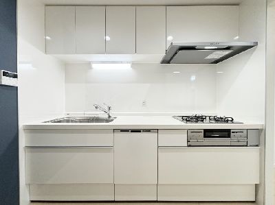 apartment 埼玉県さいたま市浦和区神明２丁目12-10