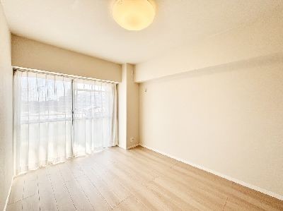 apartment 埼玉県さいたま市浦和区神明２丁目12-10