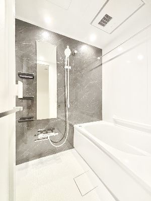 apartment 埼玉県さいたま市浦和区神明２丁目12-10