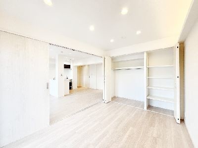 apartment 埼玉県さいたま市浦和区神明２丁目12-10