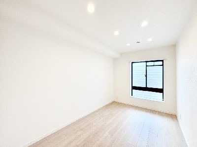 apartment 埼玉県さいたま市浦和区神明２丁目12-10