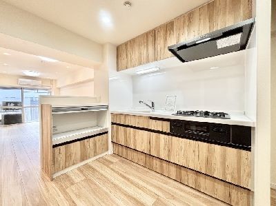 apartment 埼玉県さいたま市浦和区神明２丁目12-10