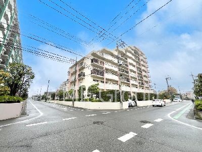 apartment 埼玉県さいたま市浦和区神明２丁目12-10
