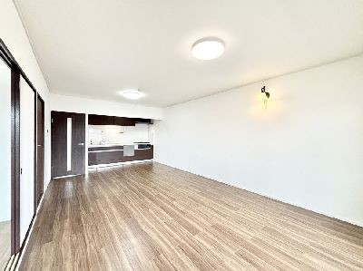 apartment 埼玉県さいたま市浦和区神明２丁目12-10