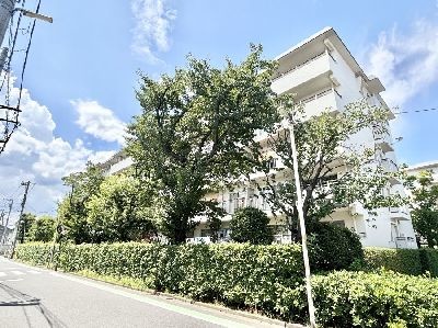 apartment 埼玉県さいたま市浦和区神明２丁目12-10