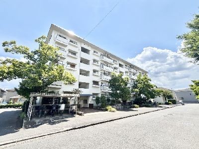 apartment 埼玉県さいたま市浦和区神明２丁目12-10