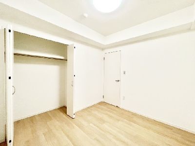 apartment 埼玉県さいたま市浦和区神明２丁目12-10