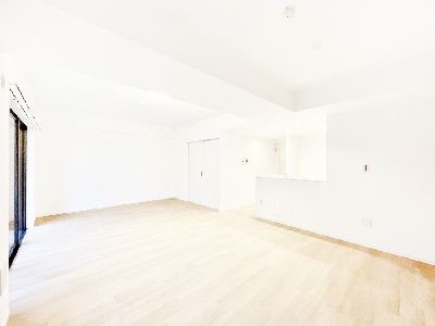 apartment 埼玉県さいたま市浦和区神明２丁目12-10