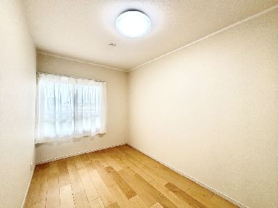 apartment 埼玉県さいたま市浦和区神明２丁目12-10