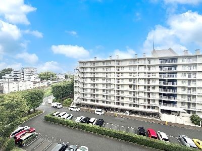 apartment 埼玉県さいたま市浦和区神明２丁目12-10