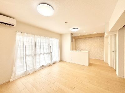 apartment 埼玉県さいたま市浦和区神明２丁目12-10