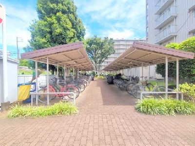 apartment 埼玉県さいたま市浦和区神明２丁目12-10
