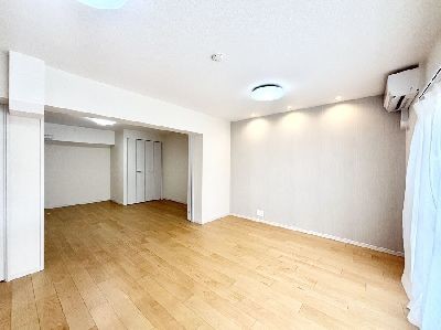 apartment 埼玉県さいたま市浦和区神明２丁目12-10