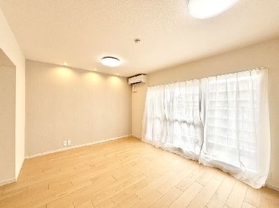apartment 埼玉県さいたま市浦和区神明２丁目12-10